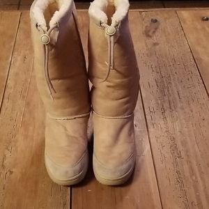 Ugg Boots size 8 calf high